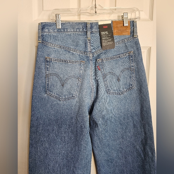 Levi's Ribcage Wide Leg - Picture 7 of 12